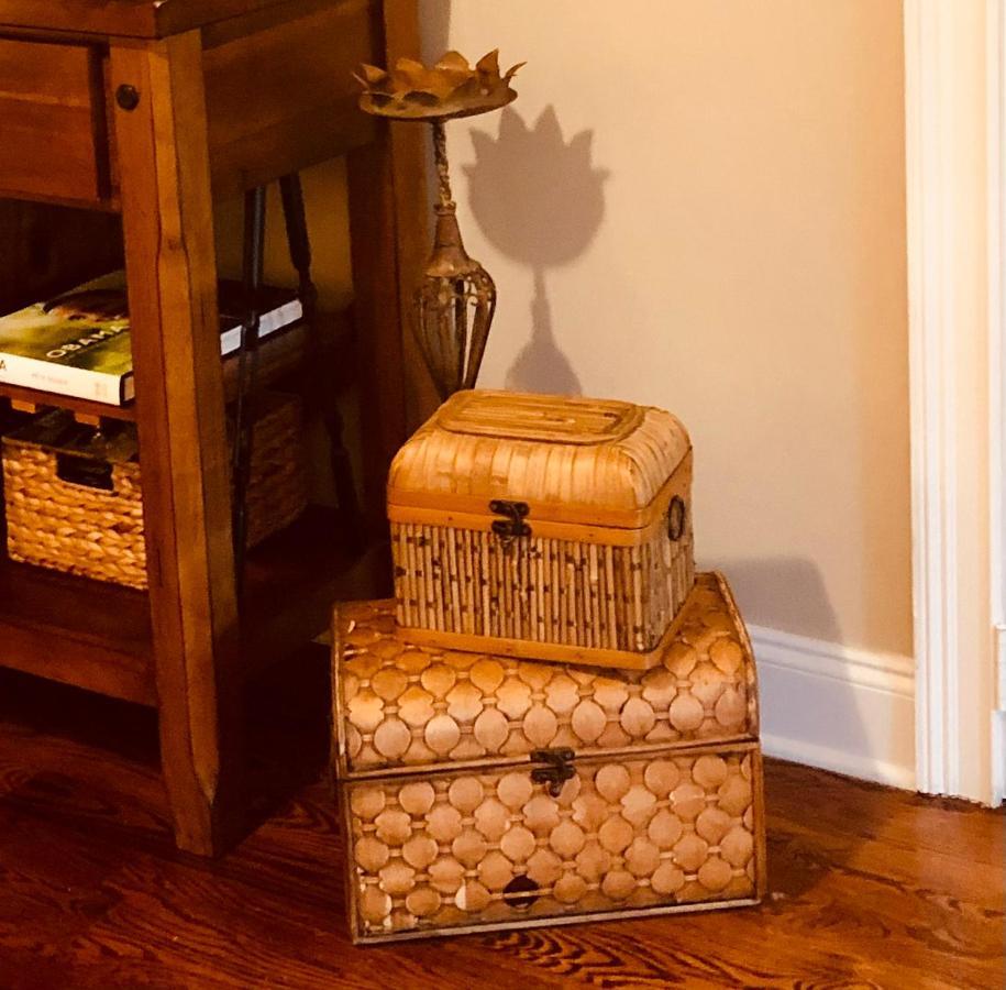 Villa Olivia Guest Rooms Холивуд Екстериор снимка